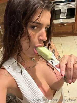 arikytsya Photo #155