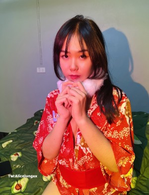 alicejungxx Photo #13