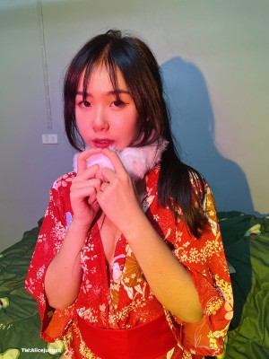 alicejungxx Photo #14