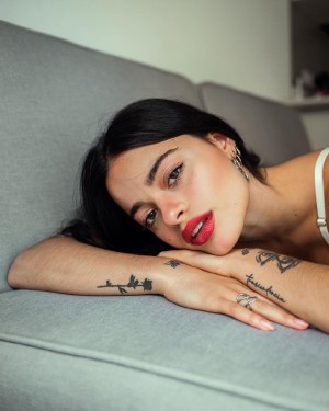 Juli Savioli Post #3