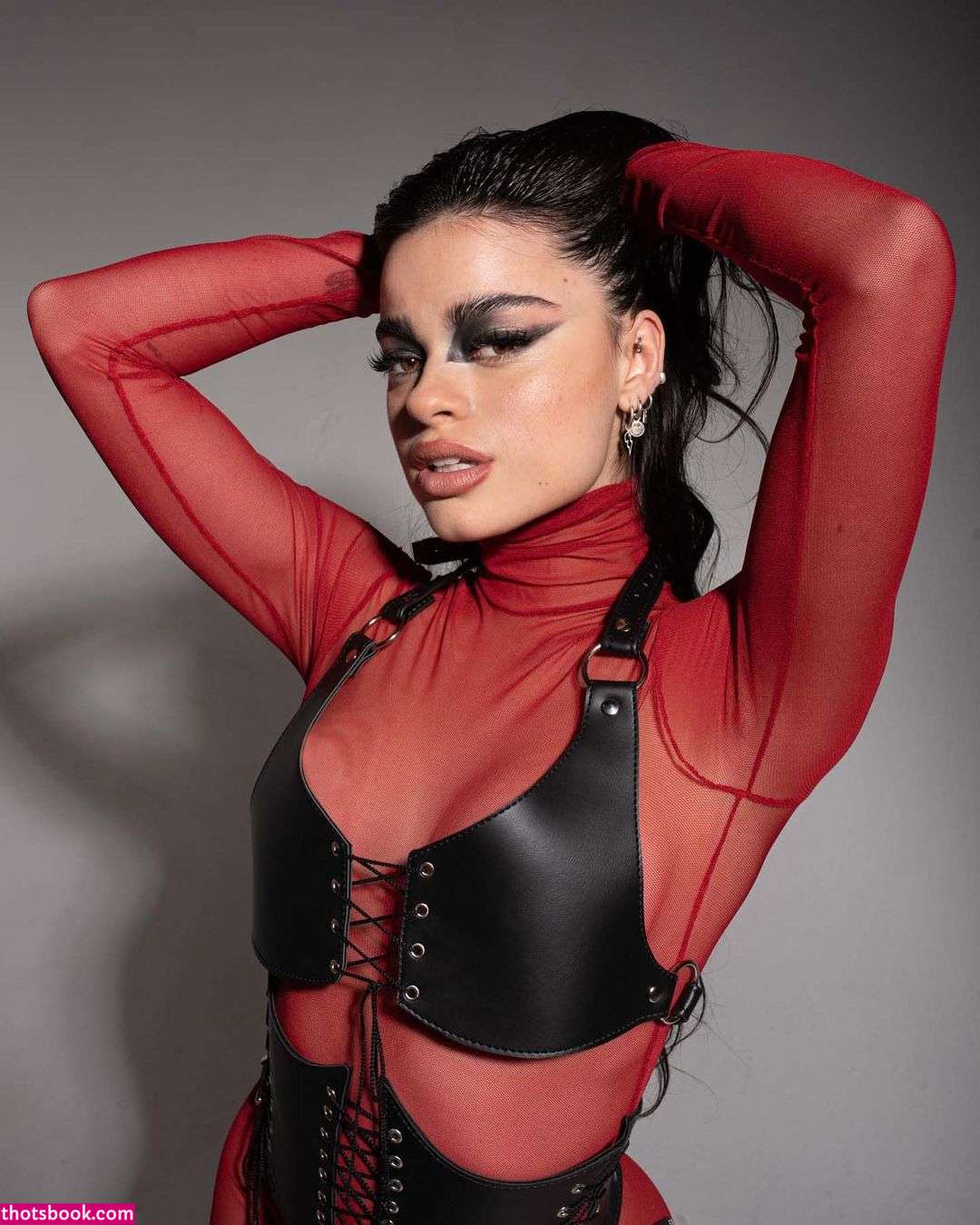 Juli Savioli Photo #34