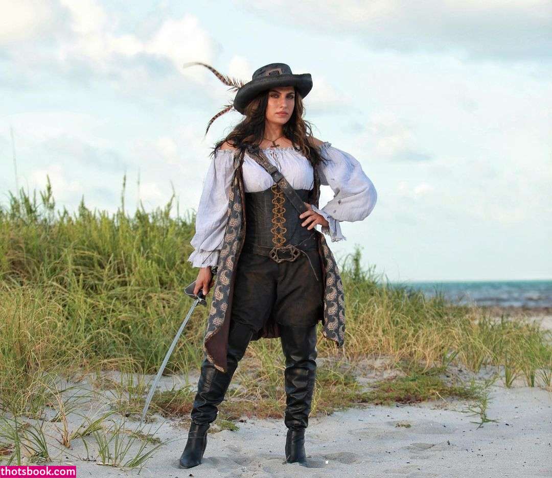 Lis Wonder Photo #16