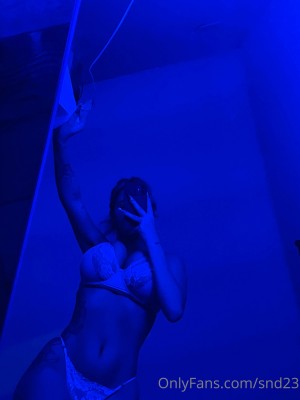 Sasha Damore Photo #10