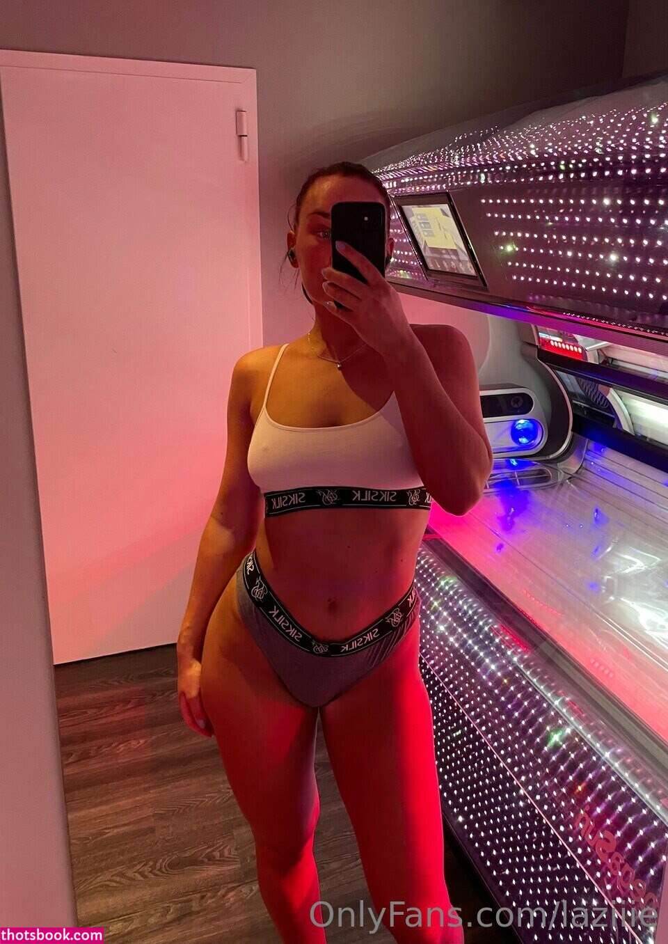 mikaelaburrito Photo #76