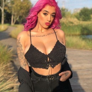 May Bakshi Photo #14