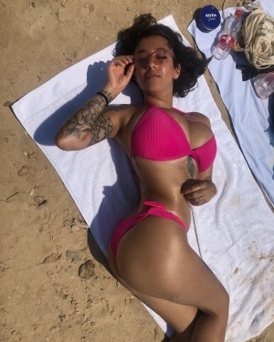 May Bakshi Photo #26