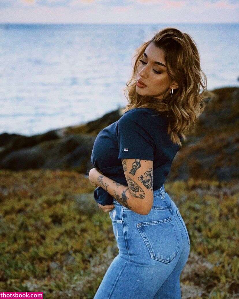 May Bakshi Photo #44