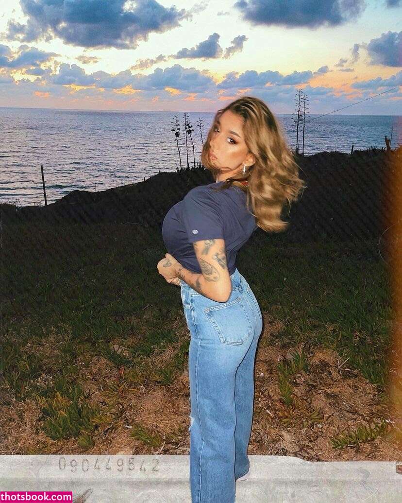 May Bakshi Photo #45