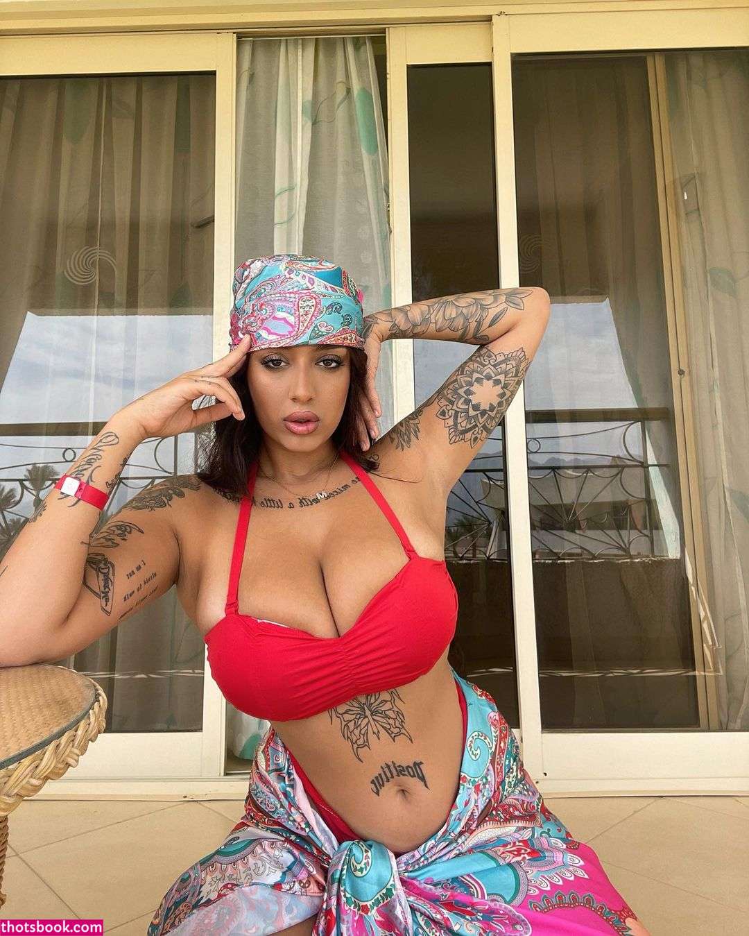 May Bakshi Photo #73