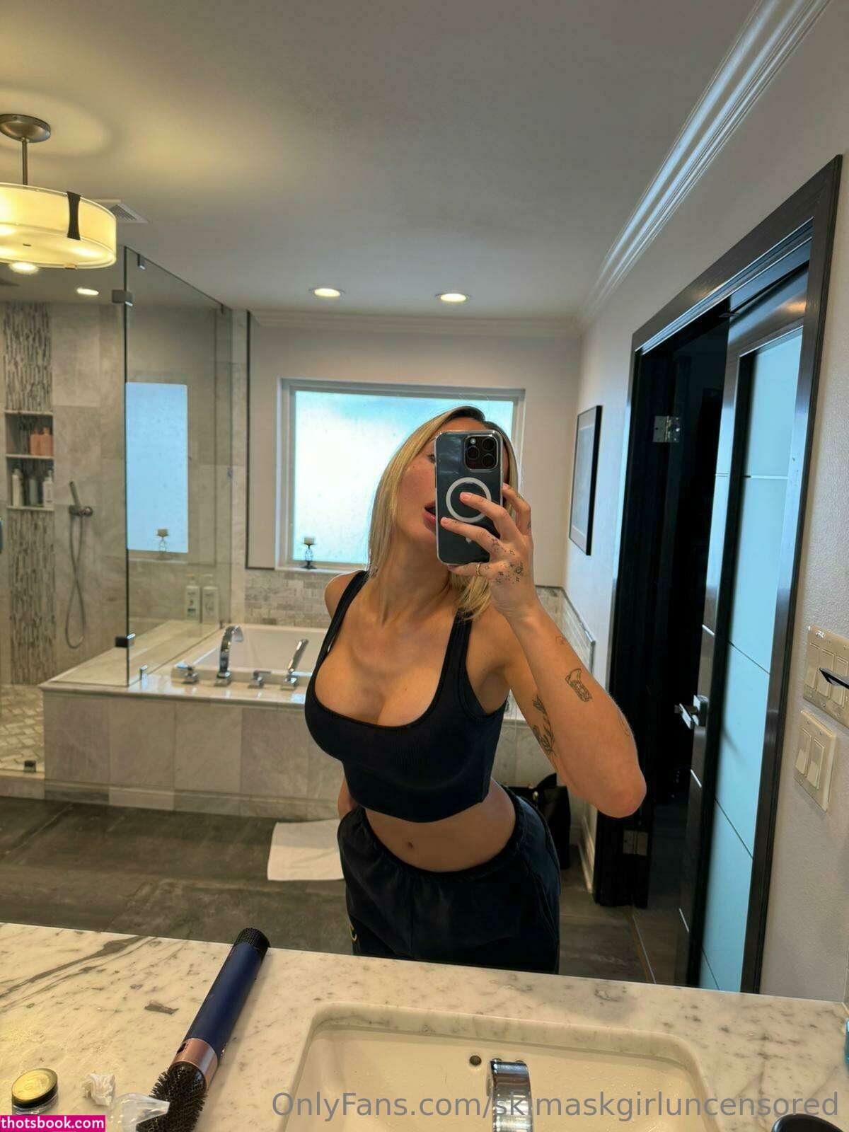 Briana Armbruster Photo #163