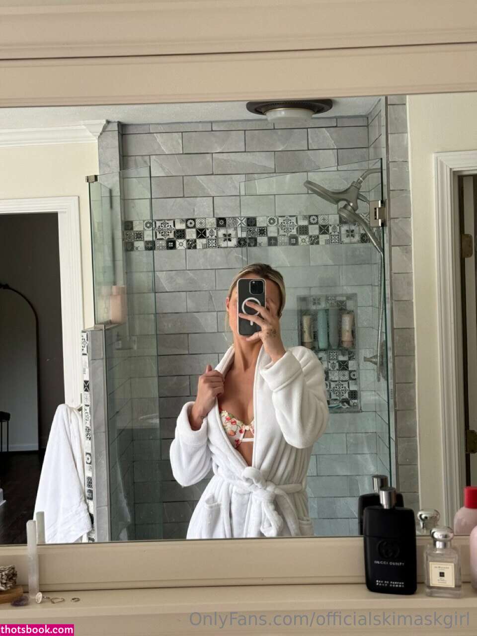 Briana Armbruster Photo #190