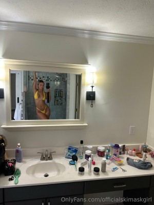 Briana Armbruster Photo #234