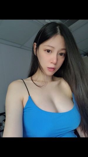 Emilyck Chan Photo #7