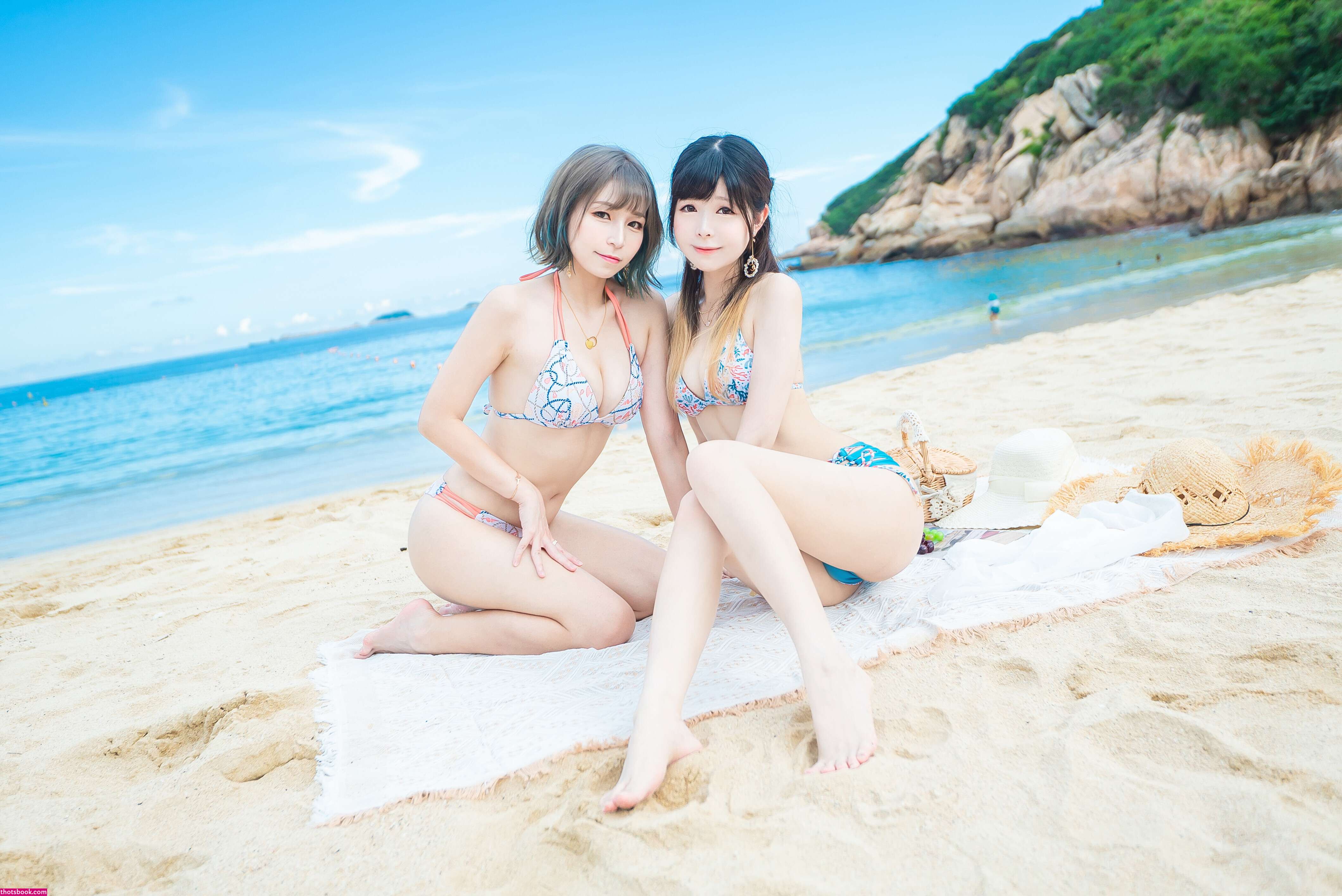 Hanari Takanashi Photo #1