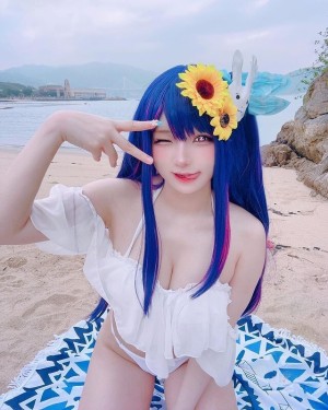 Hanari Takanashi Photo #29