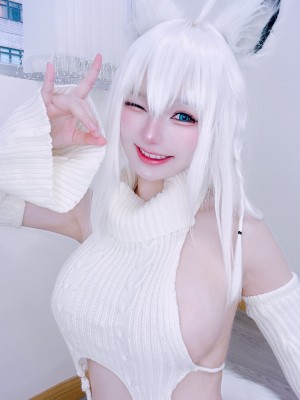 Hanari Takanashi Photo #82