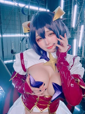 Hanari Takanashi Photo #85