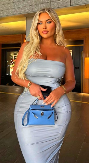 sophieoneill Photo #39