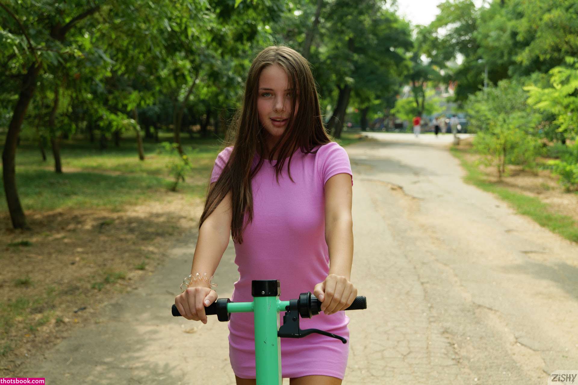 Olya Derkach Photo #135