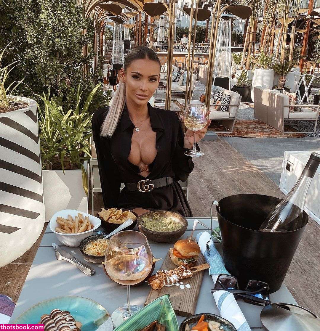 Anniek Van Kuelen Photo #275