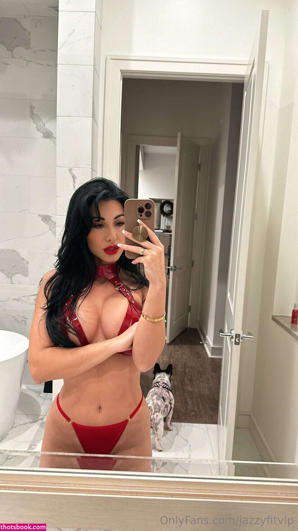 Jazmin Pineda Photo #99