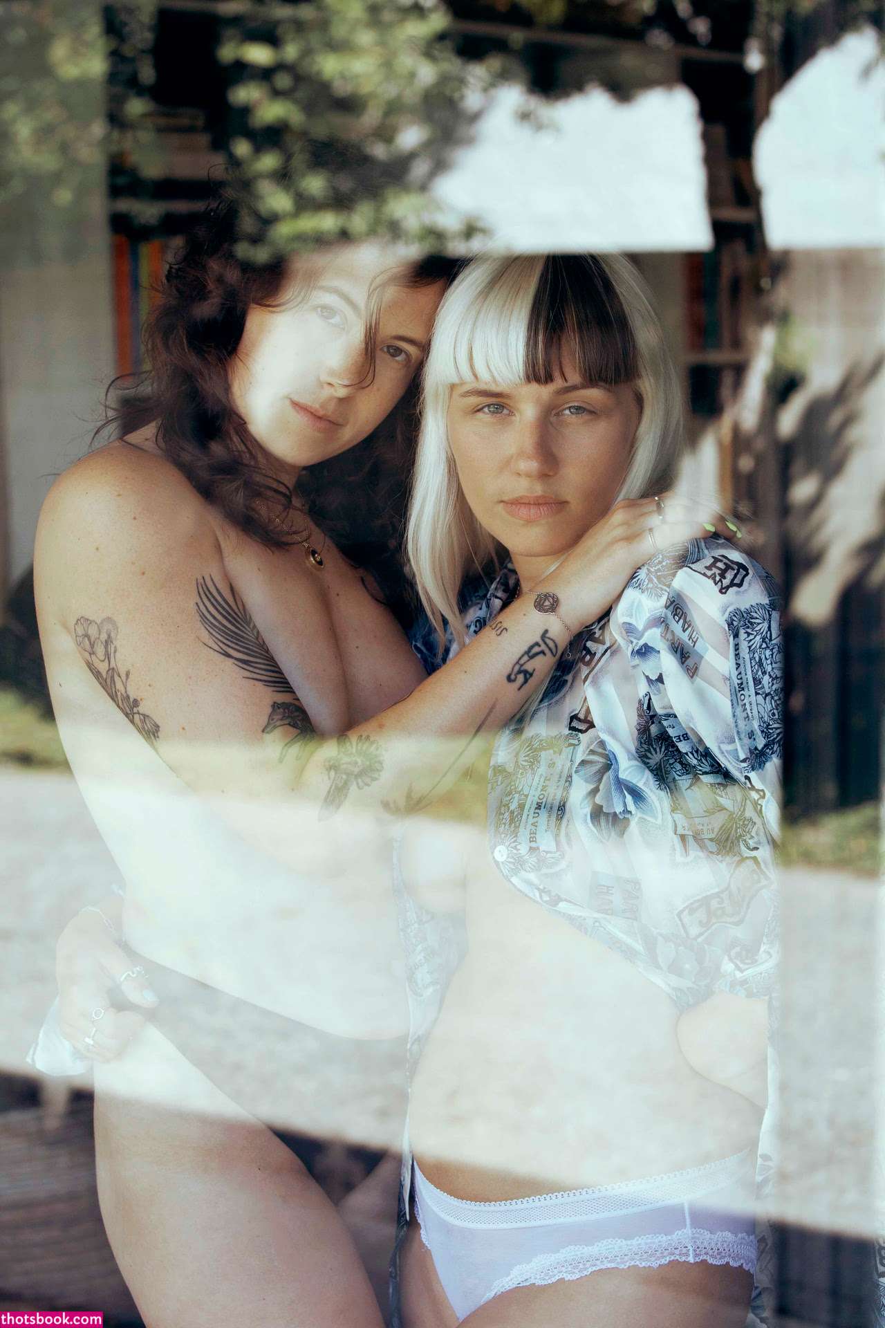 Reed Amber Photo #40