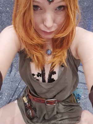 Cinnamonkitsune Photo #32