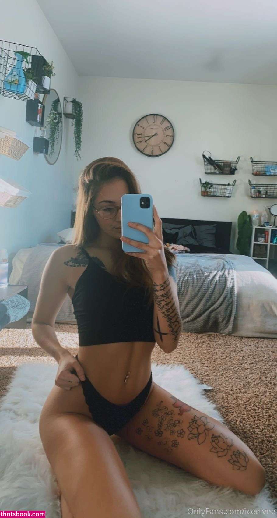 Ivy Chambers Photo #29