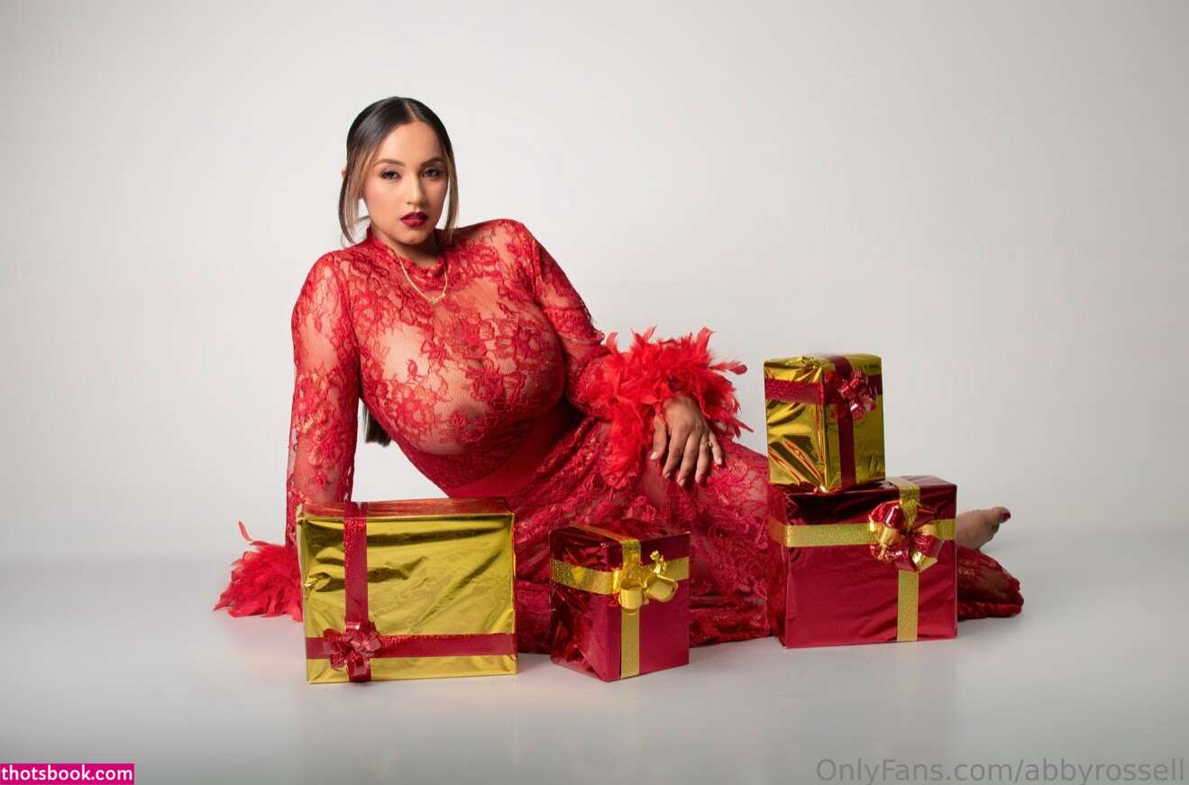 Abby Rossell Photo #134