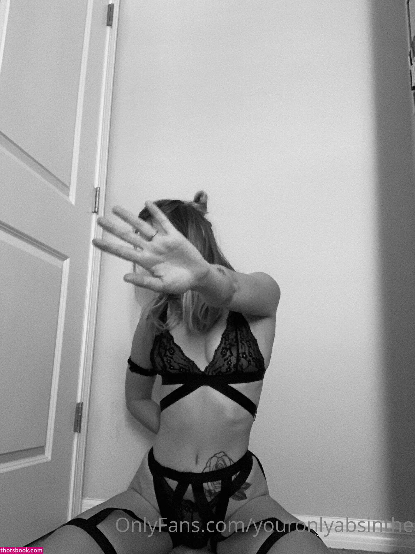 Youronlyabsinthe Photo #144