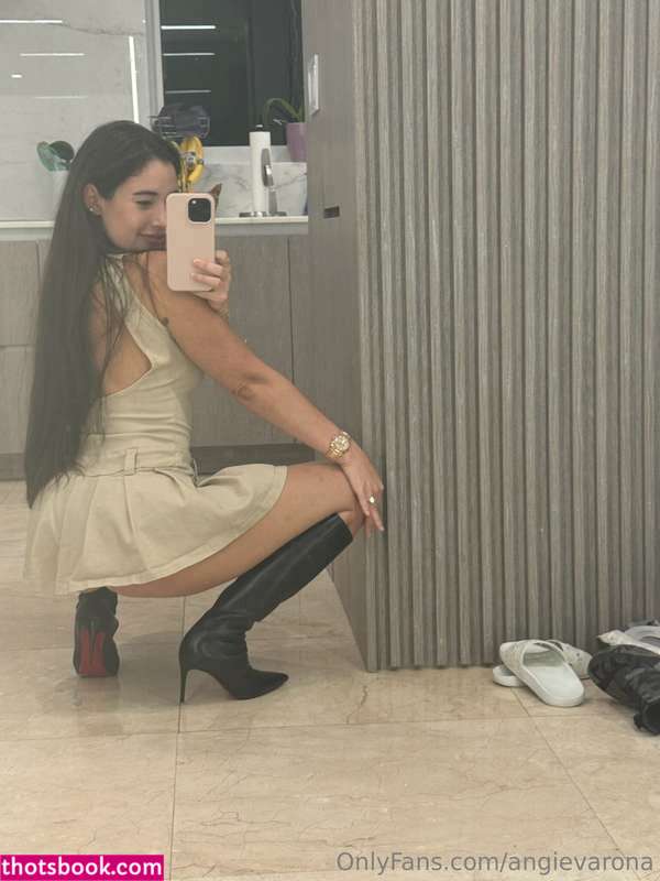 Angie Varona Photo #221