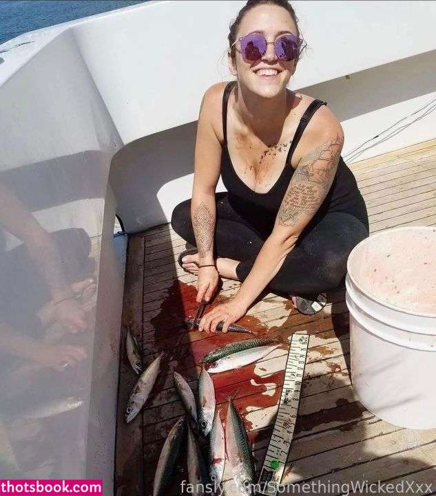 Somethingwickedxxx Photo #12