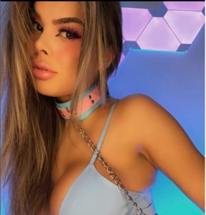 Stacy Chase Photo #3