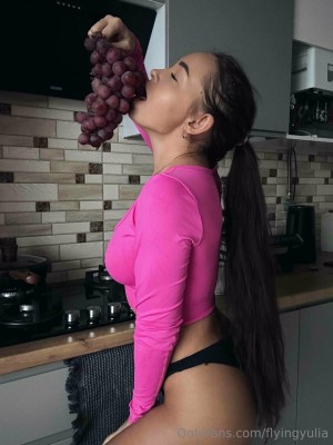 Yulia Haribo Photo #23