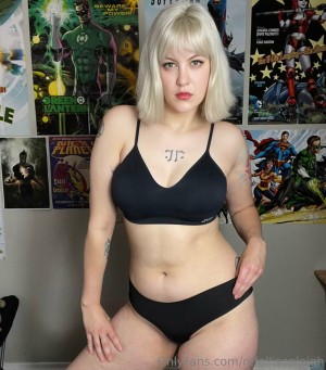 Allison Leigh Photo #9