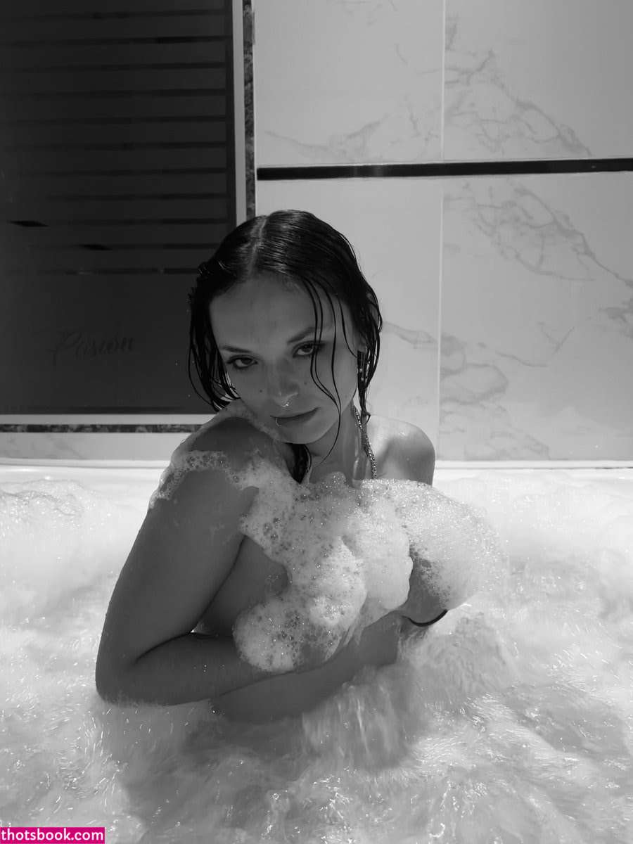 Aprilofmodelo Photo #12