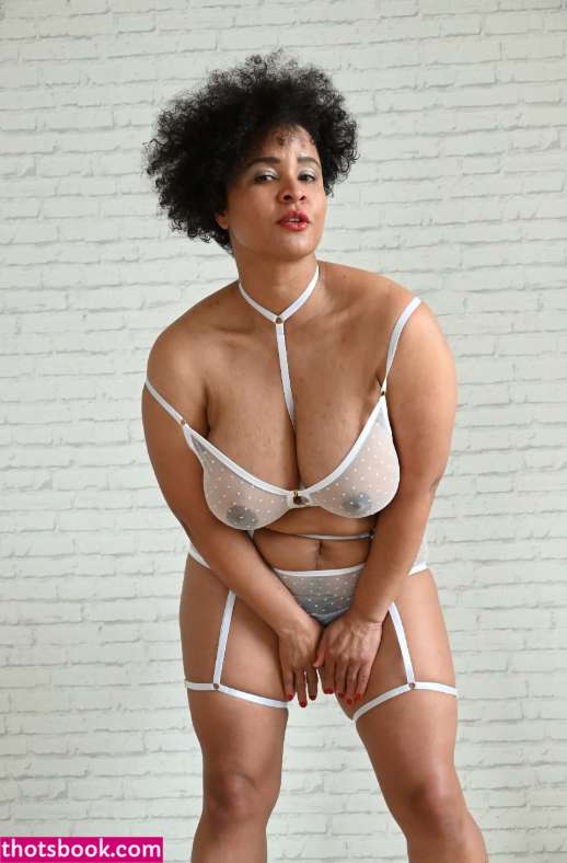 Maskaphotomodel Photo #2