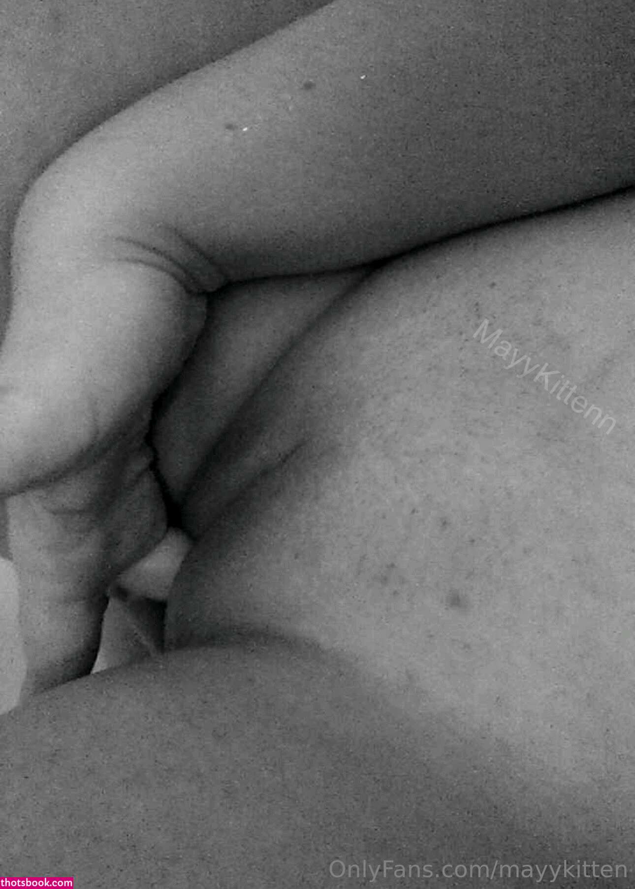 mayykitten Photo #24