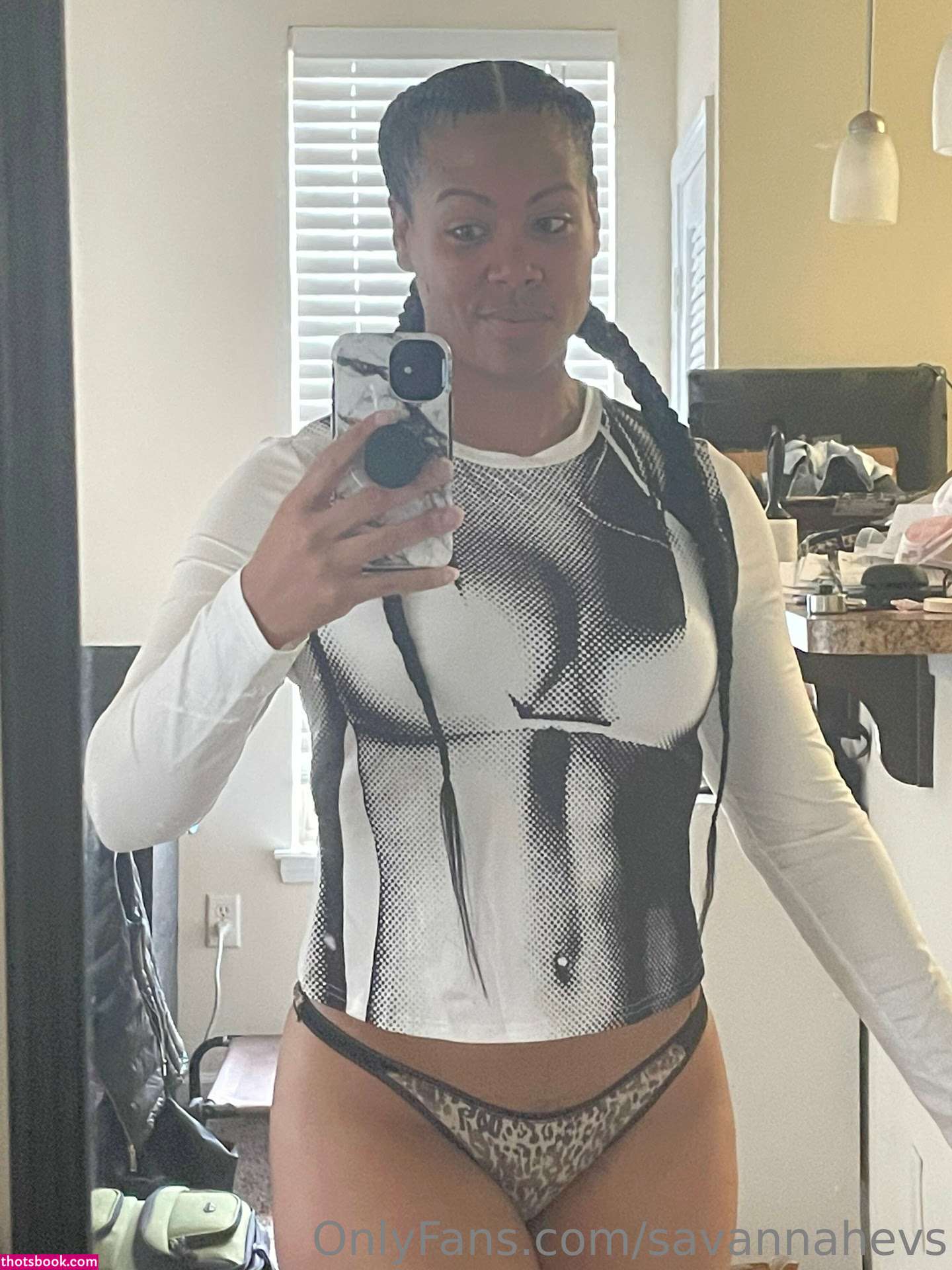 Savannah Evans Photo #24