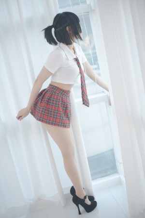 Studio Spring Photo #27