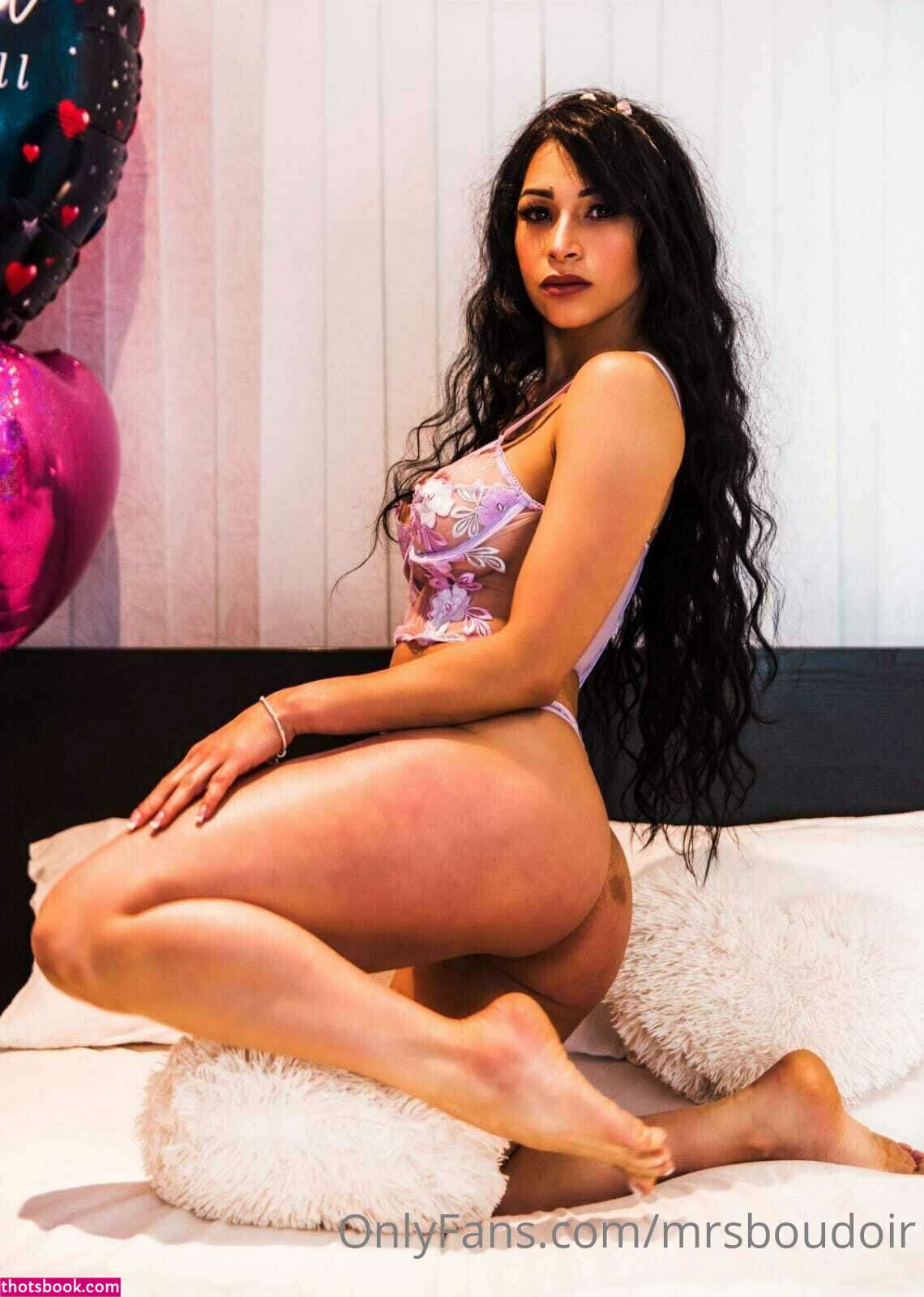 Ruth Medina Photo #98