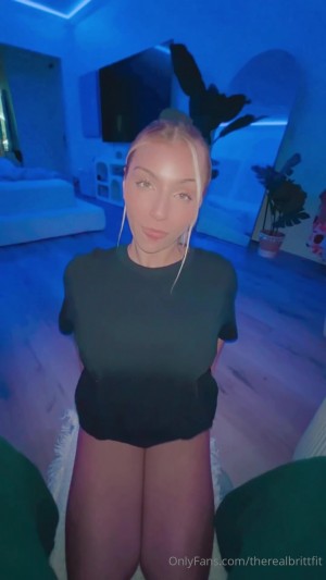 Therealbrittfit Photo #218
