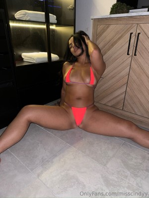 Cindy Tran Photo #160