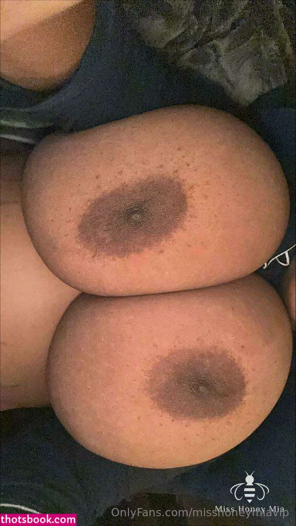 misshoneymia Photo #8