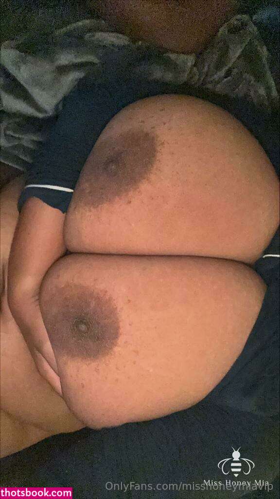 misshoneymia Photo #9