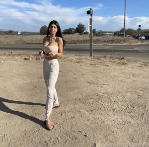 Mia Khalifa Photo #942