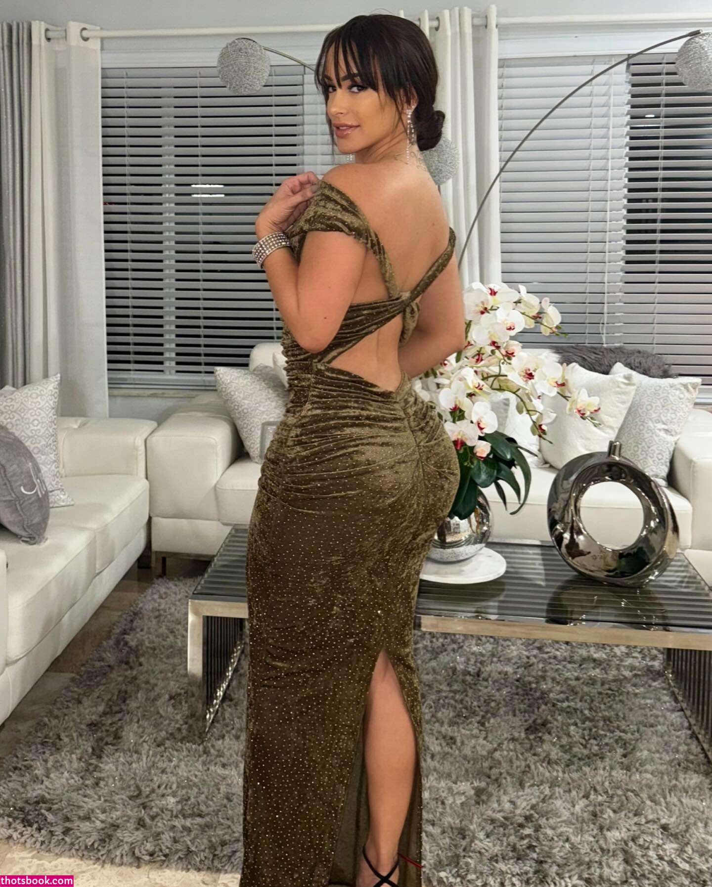 Veronica Ramirez Photo #29