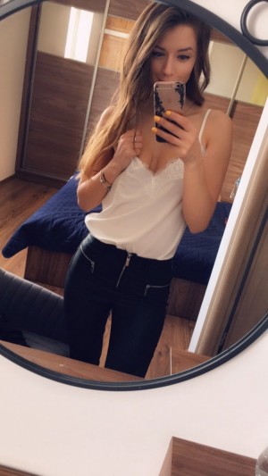 Mirbee Mirella Photo #7