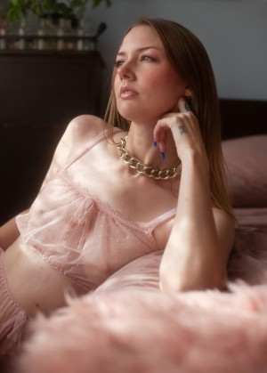 Manzi Deyoung Photo #100