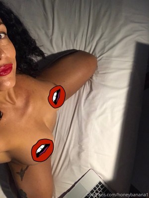 milfmarquise Photo #26